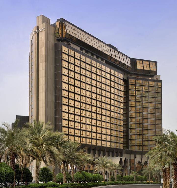 Jw Marriott Hotel Kuwait Kuwait City Exterior photo